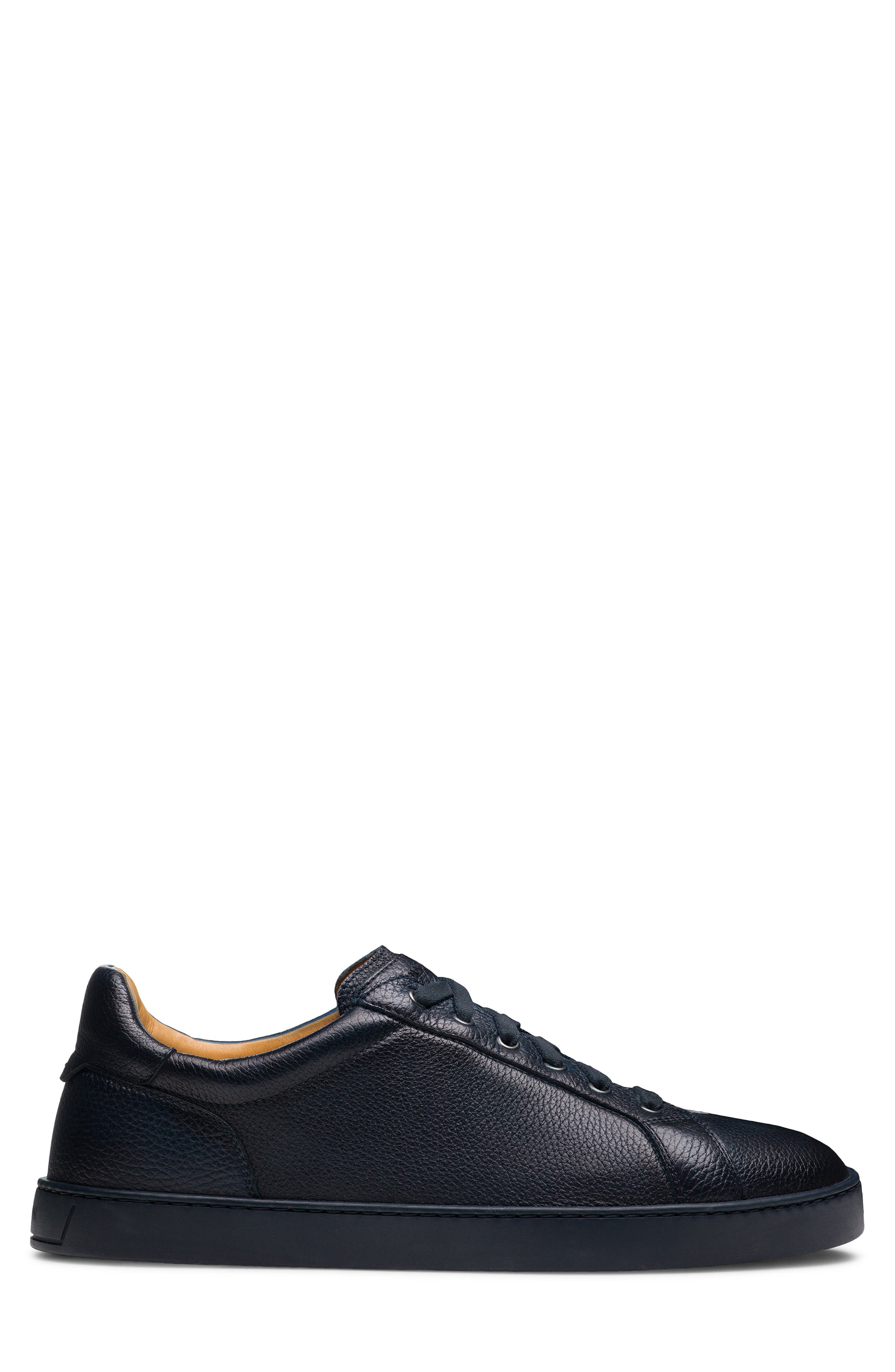 Magnanni Cote Low Top Sneaker, Alternate, color, Navy Suede