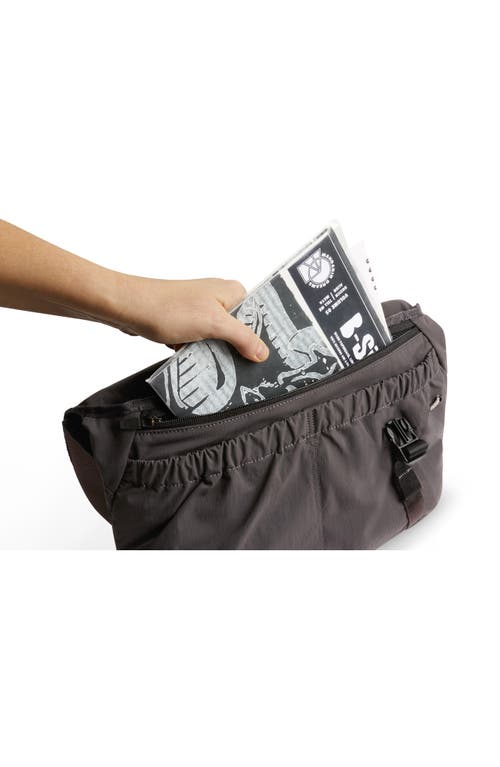 Bellroy Cinch Messenger Bag In Gray