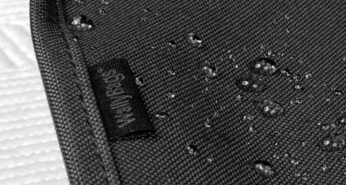Wallybags Deluxe Travel Garment Bag With Two Pockets In Black