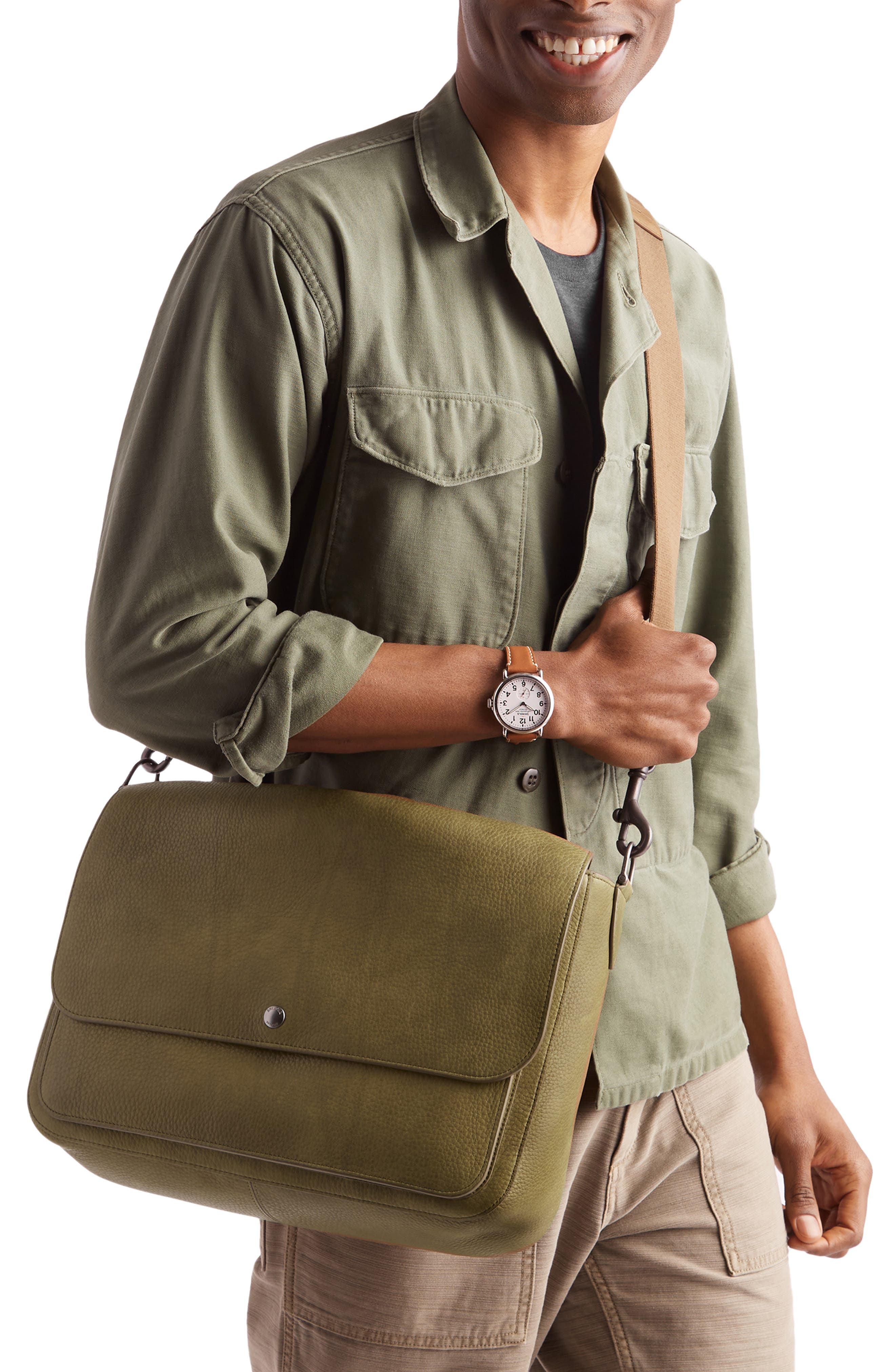 Shinola Canfield Relaxed Leather Messenger Bag, Alternate, color, 