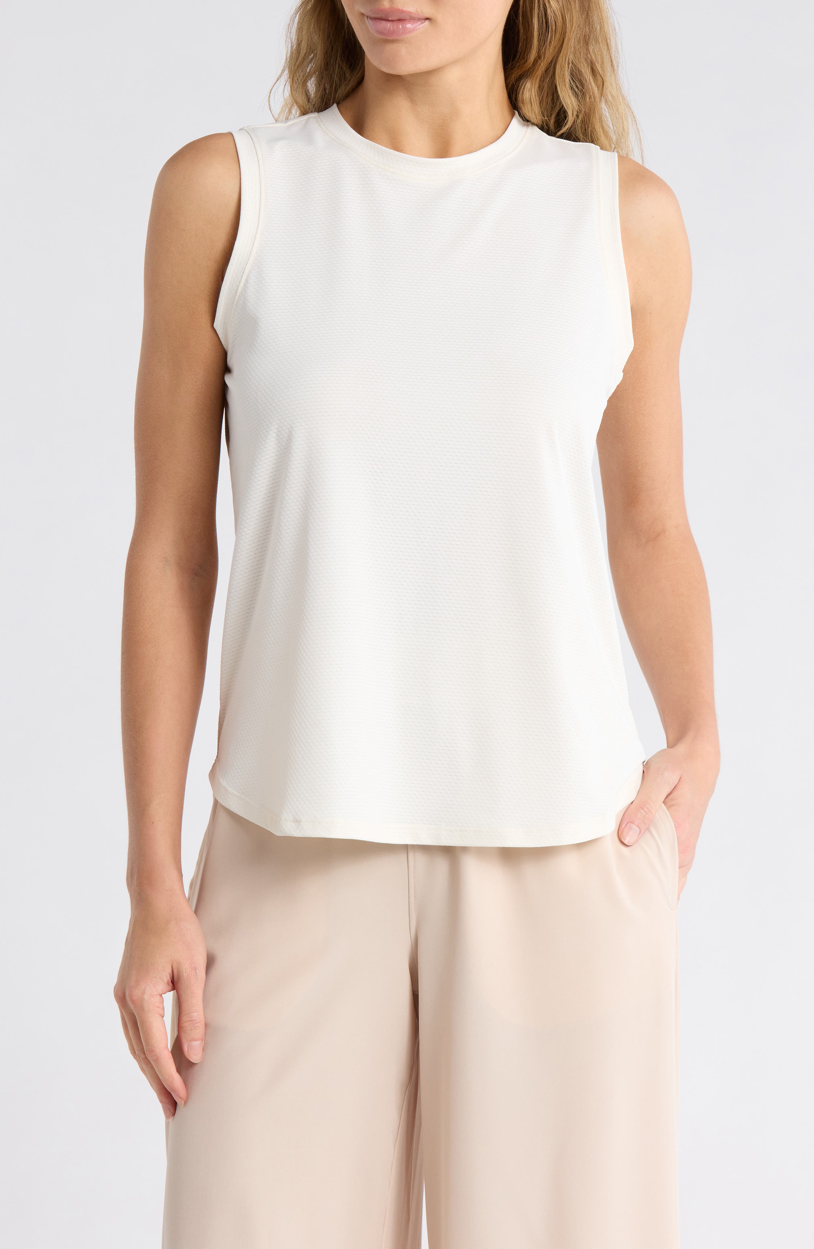 MARIKA Lily Performance High-Low Tank