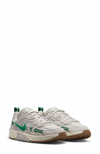 Nike JAM Electric Break Dancing Shoe