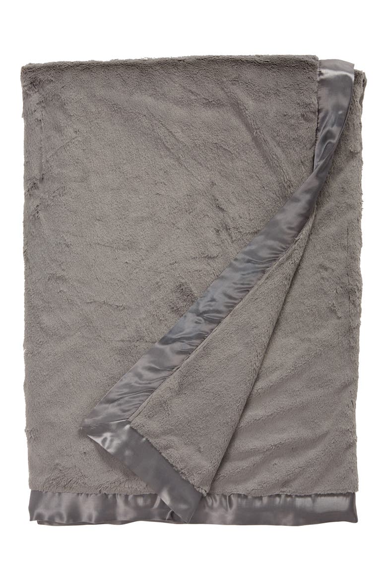 Giraffe at Home Luxe™ Throw, Main, color, CHARCOAL