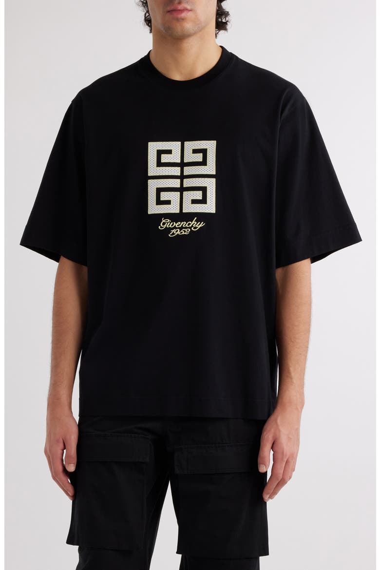 New Studio Fit Oversize Logo Graphic T-Shirt (Men) | Nordstrom