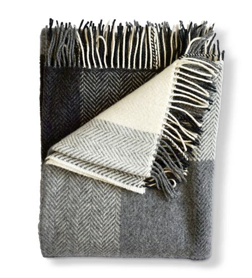 Evangeline Herringbone W/ Cashmere Throws In Black