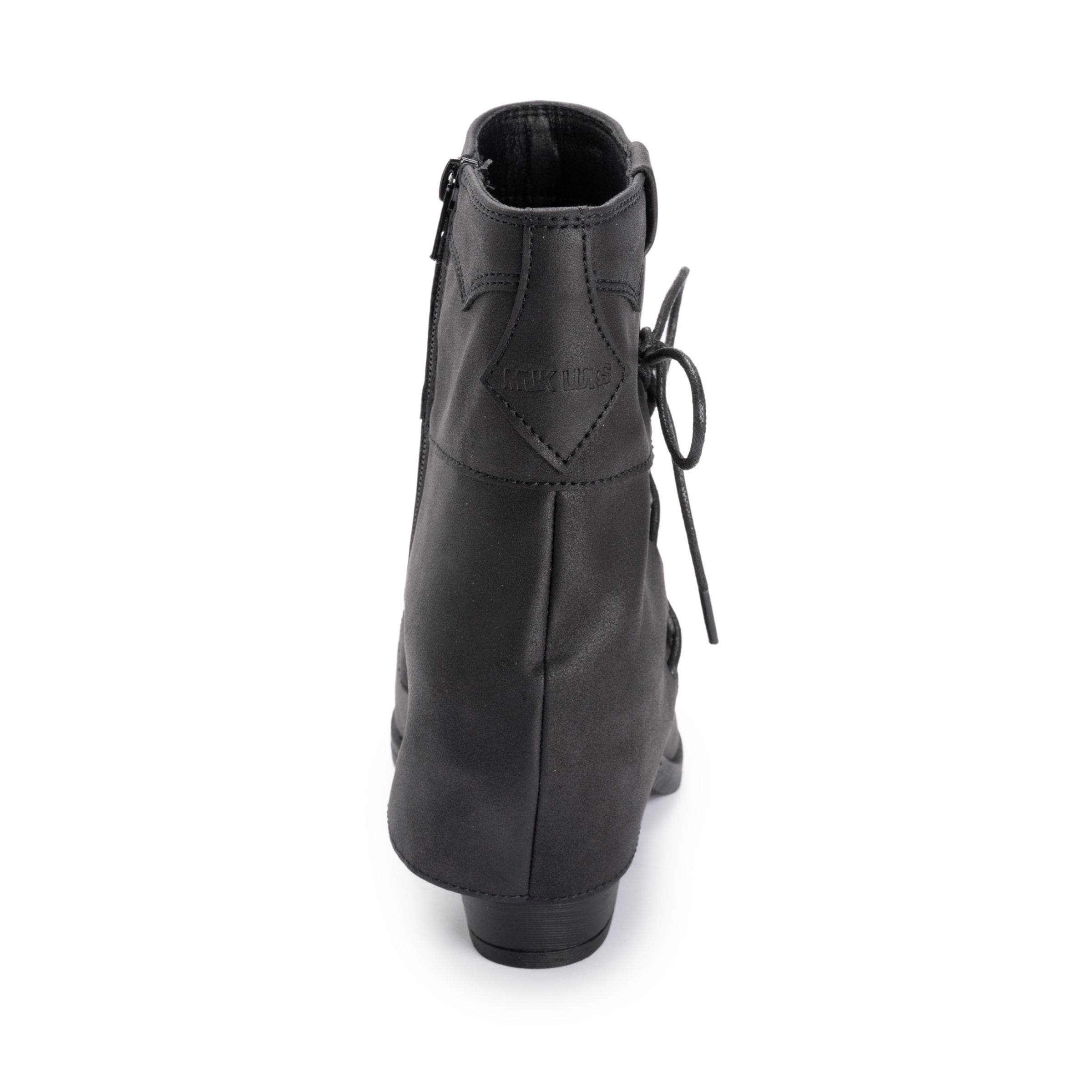 Women's Yuki Short Ankle Boots, Alternate, color, Black