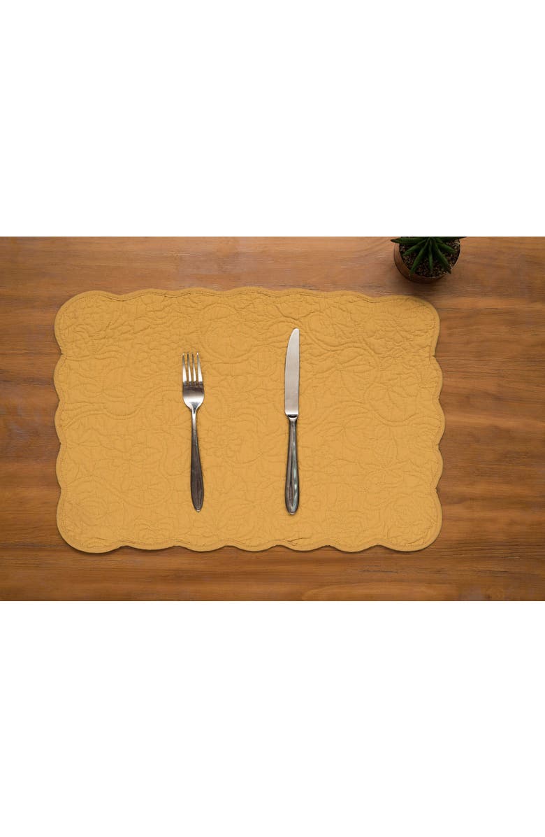 C&F Home Christiana Honey Reversible Machine Washable Scallop Quilt Placemats Set of 6, Alternate, color, Yellow