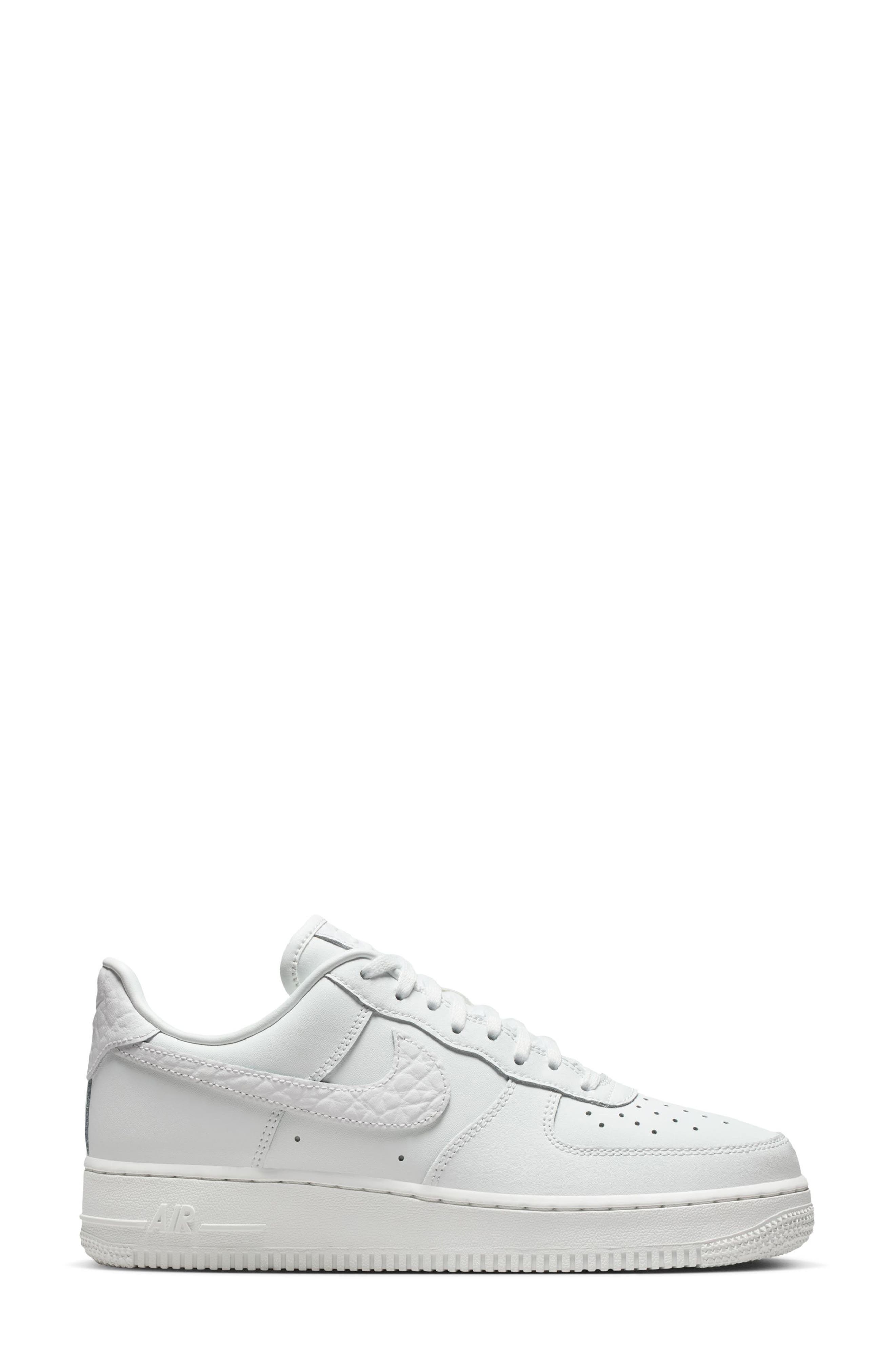 Nike Air Force 1 
07 Low Basketball Sneaker, Alternate, color, 121 Smtwht/Smtwht