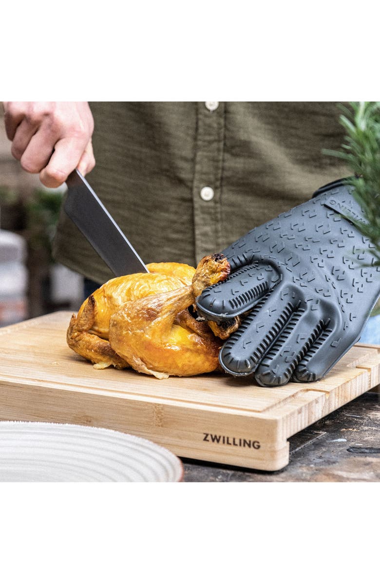 ZWILLING Barbecue 3-Piece Mat & Gloves Set, Alternate, color, Charcoal