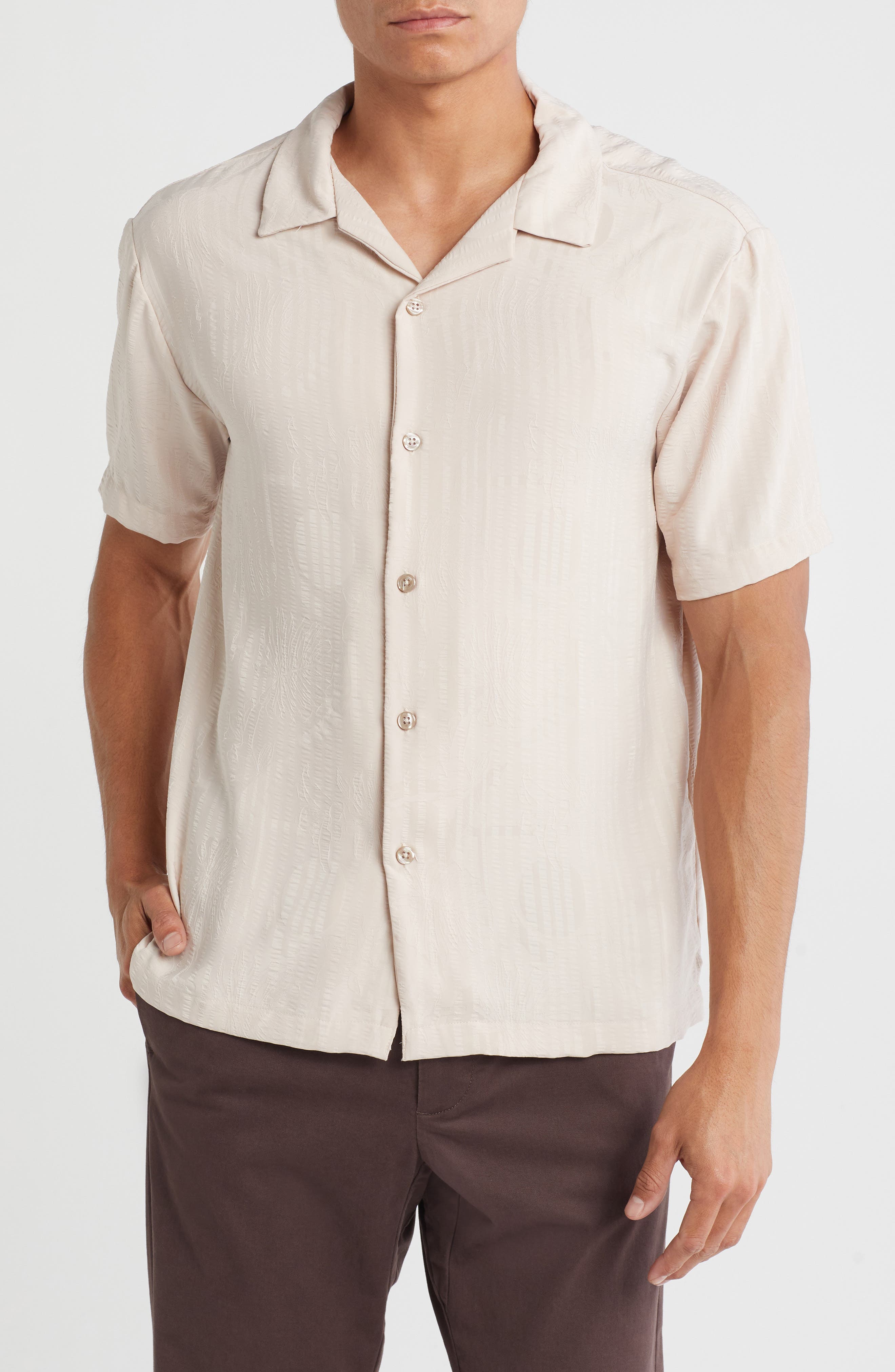 DENIM AND FLOWER Textured Short Sleeve Button-Up Shirt