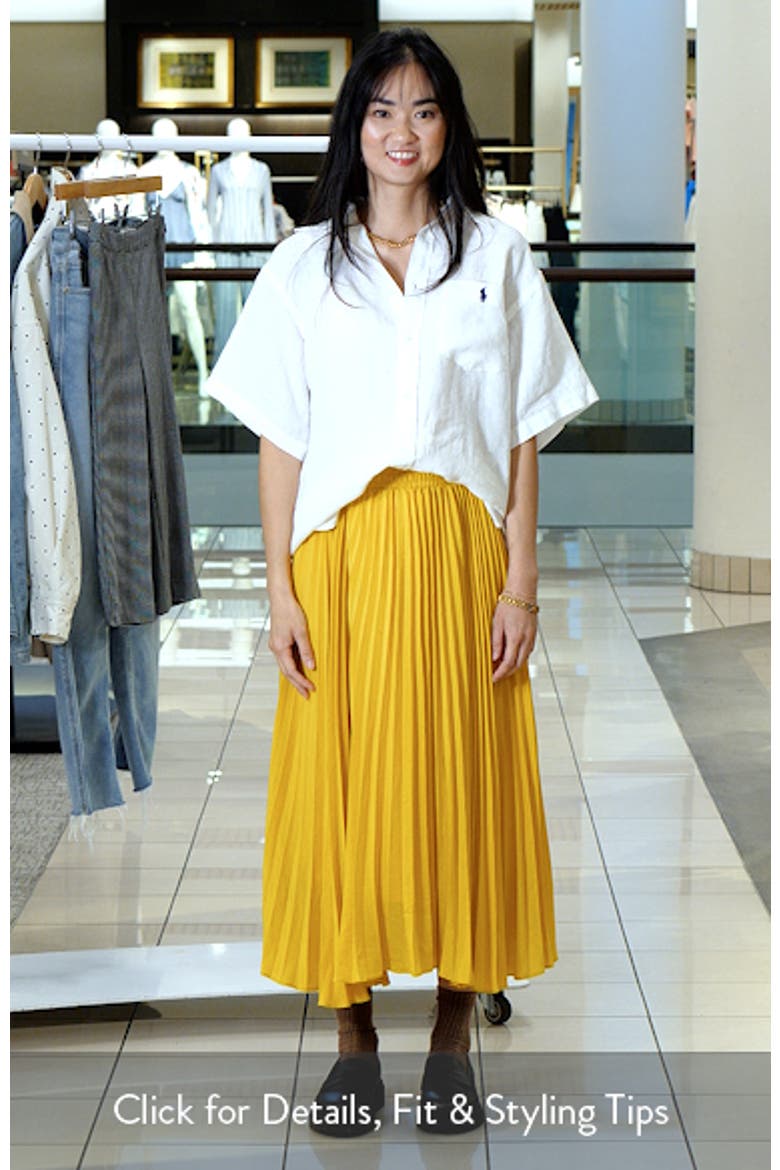 Oversize Short Sleeve Linen Button-Up Shirt video
