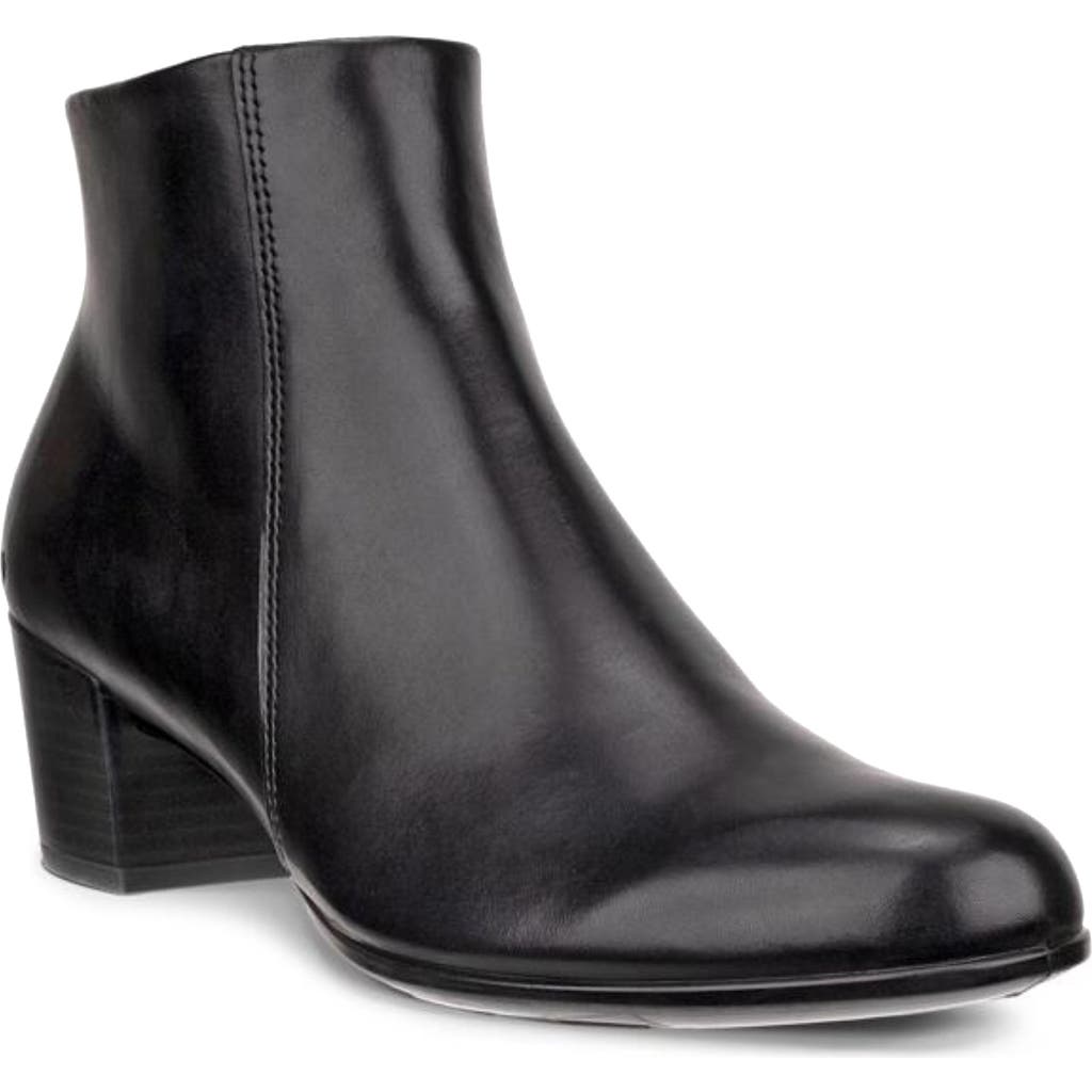 Ecco Shape Low Zip Bootie In Black