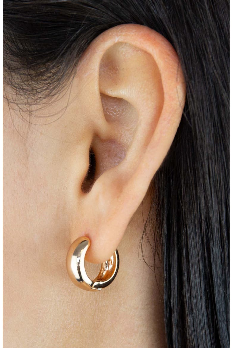 Adina's Jewels Huggie Hoop Earrings, Alternate, color, GOLD