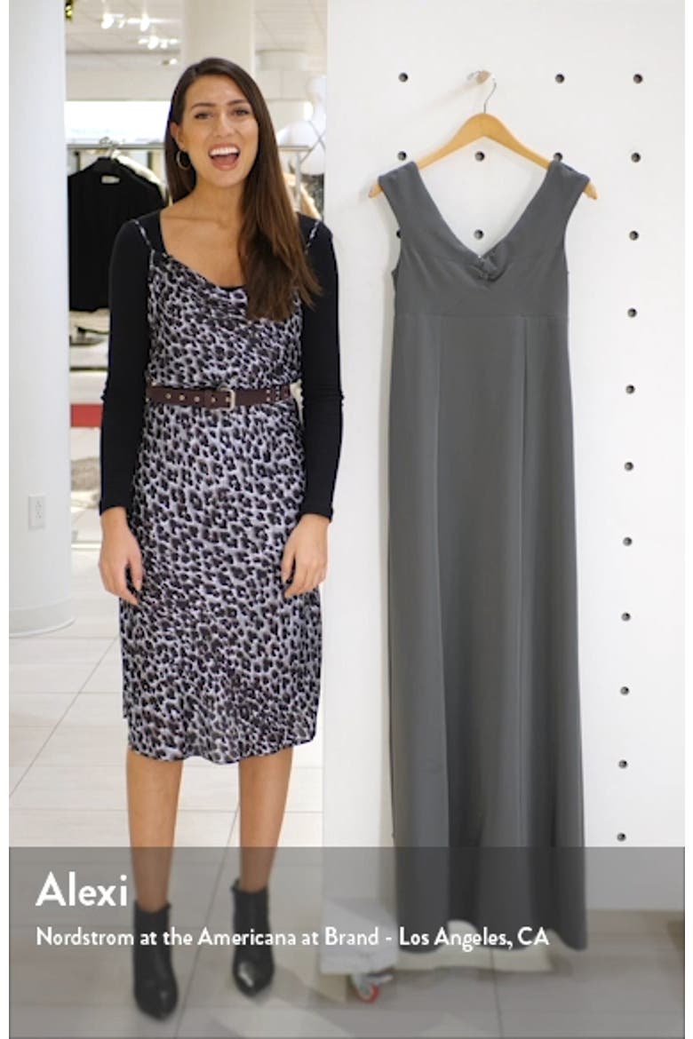 Zurich Front Knot Gown video