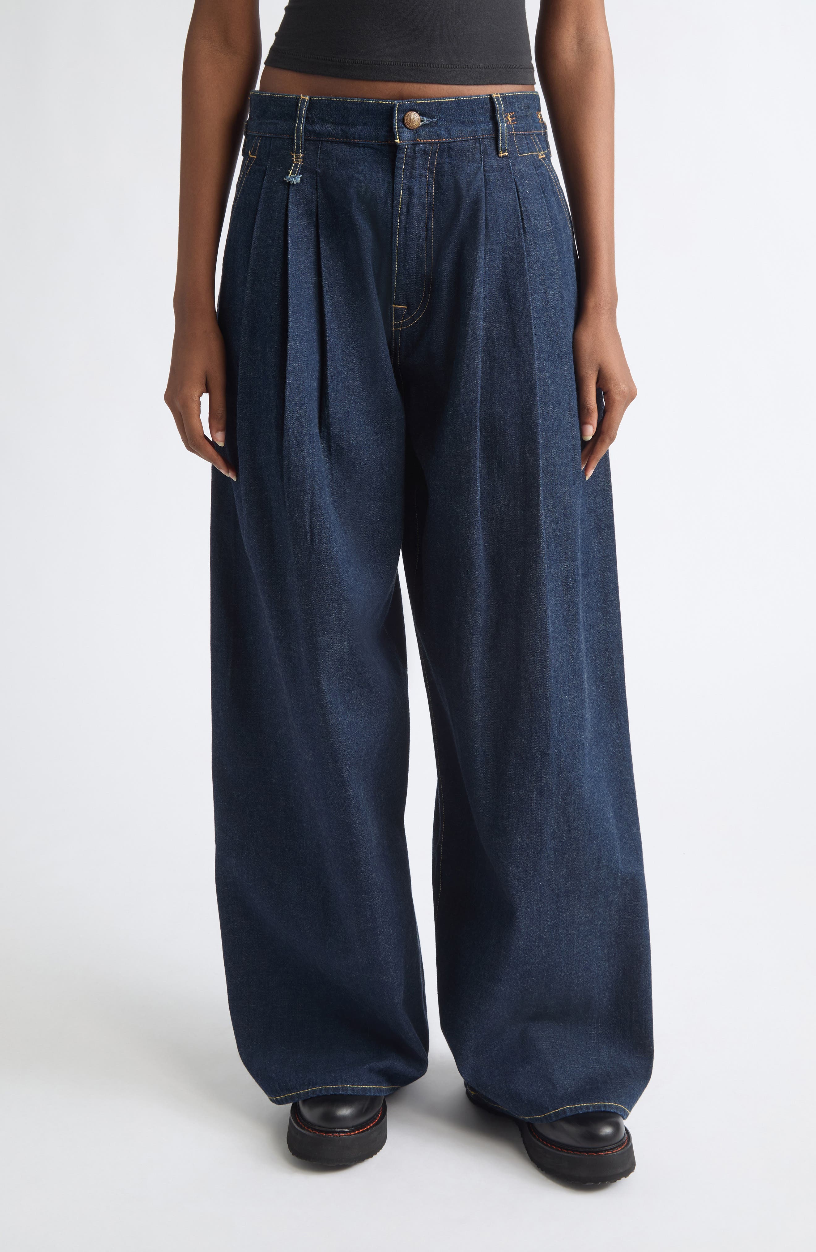 selected RINSE SELVEDGE INDIGO