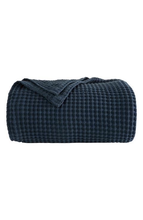 <p>Waffle Weave Cotton Blanket</p>