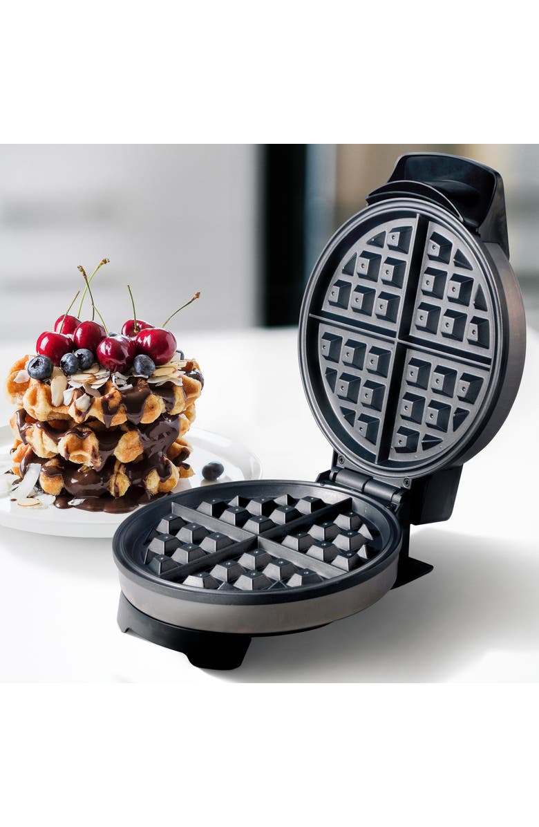 Brentwood Select Nonstick Stainless Steel Belgian Waffle Maker, Alternate, color, Silver