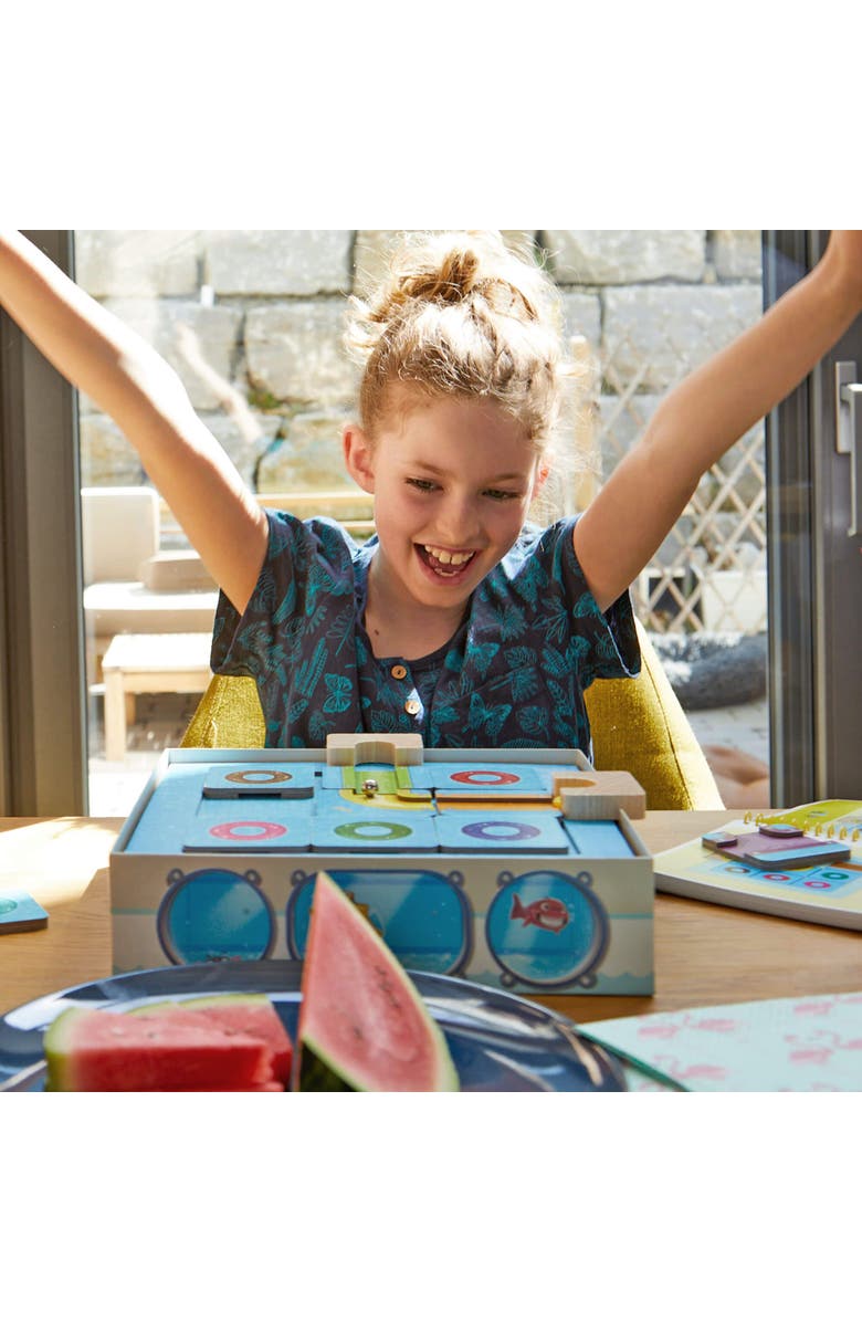 HABA Logic Games Splash Labyrinth Dexterity Maze Game for Kids 6 & Up, STEM Toys for Creative Thinking & Spatial Awareness, Alternate, color, Multi