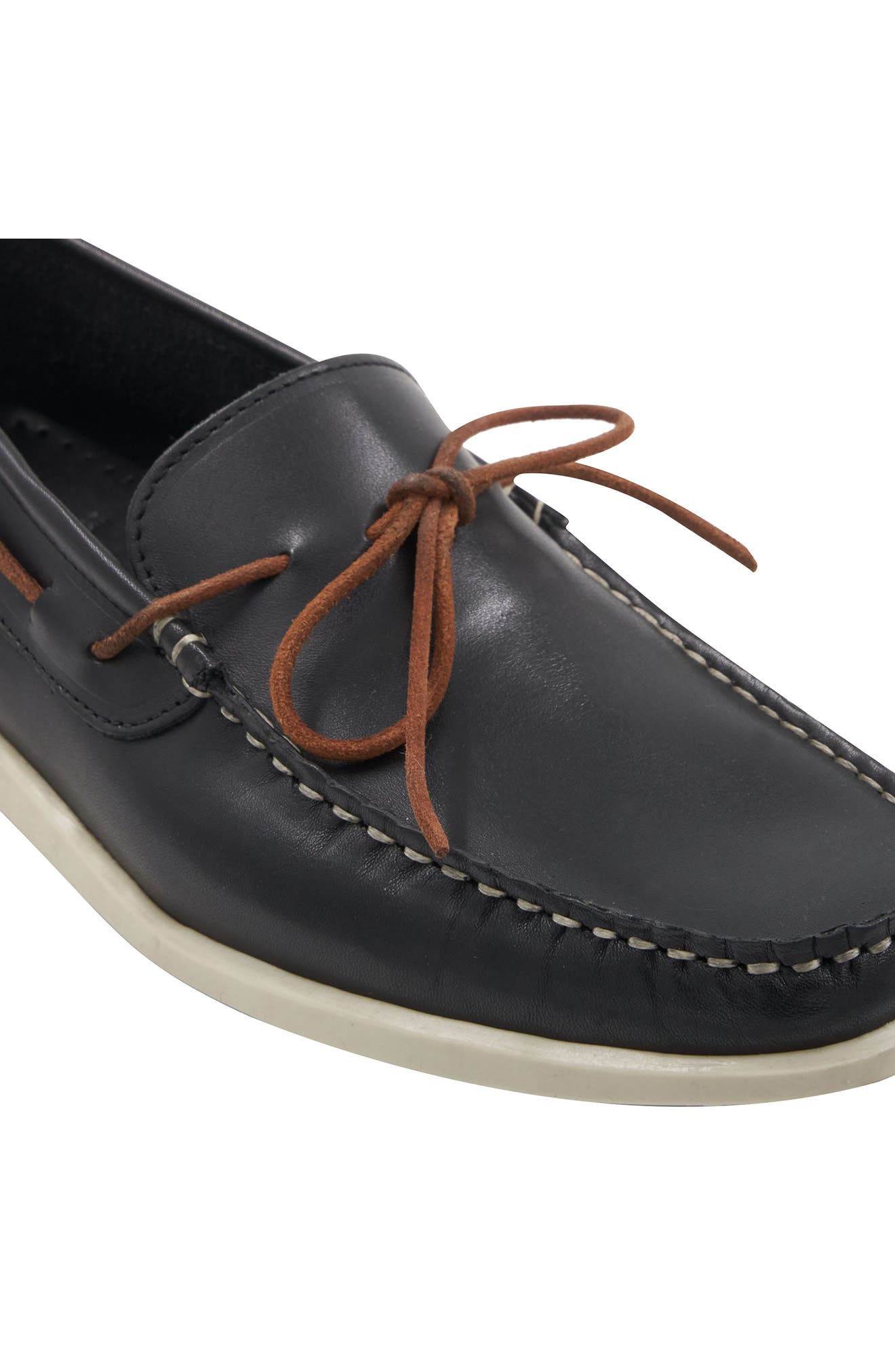 Bruno Magli Starboard Boat Shoe, Alternate, color, Black