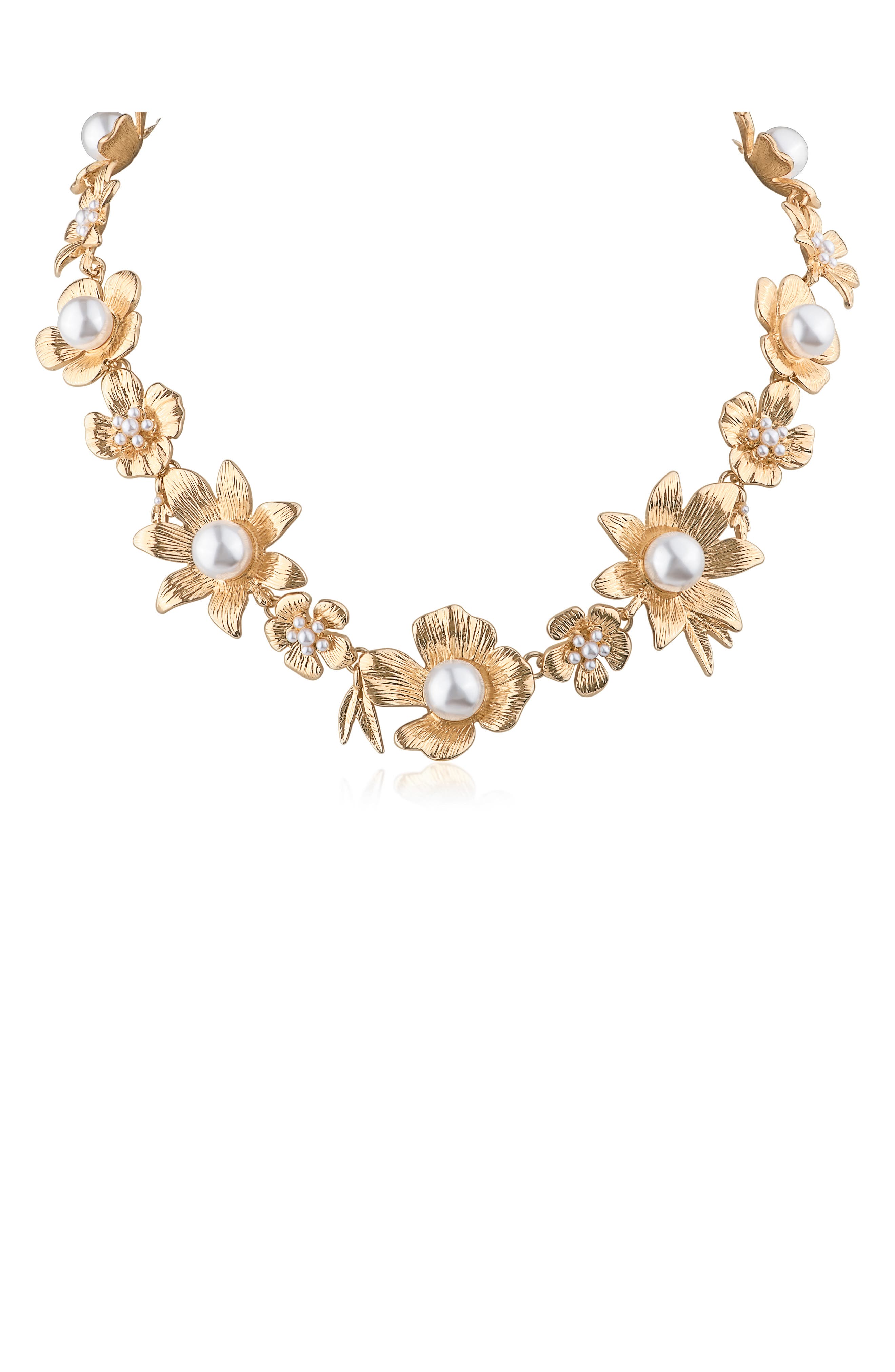 Floral Imitation Pearl Statement Necklace