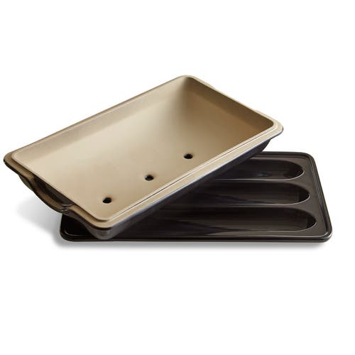 Emile Henry Flame Baguette Baker In Charcoal