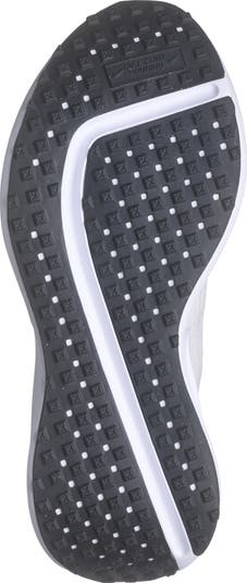 Interact Run Running Shoe