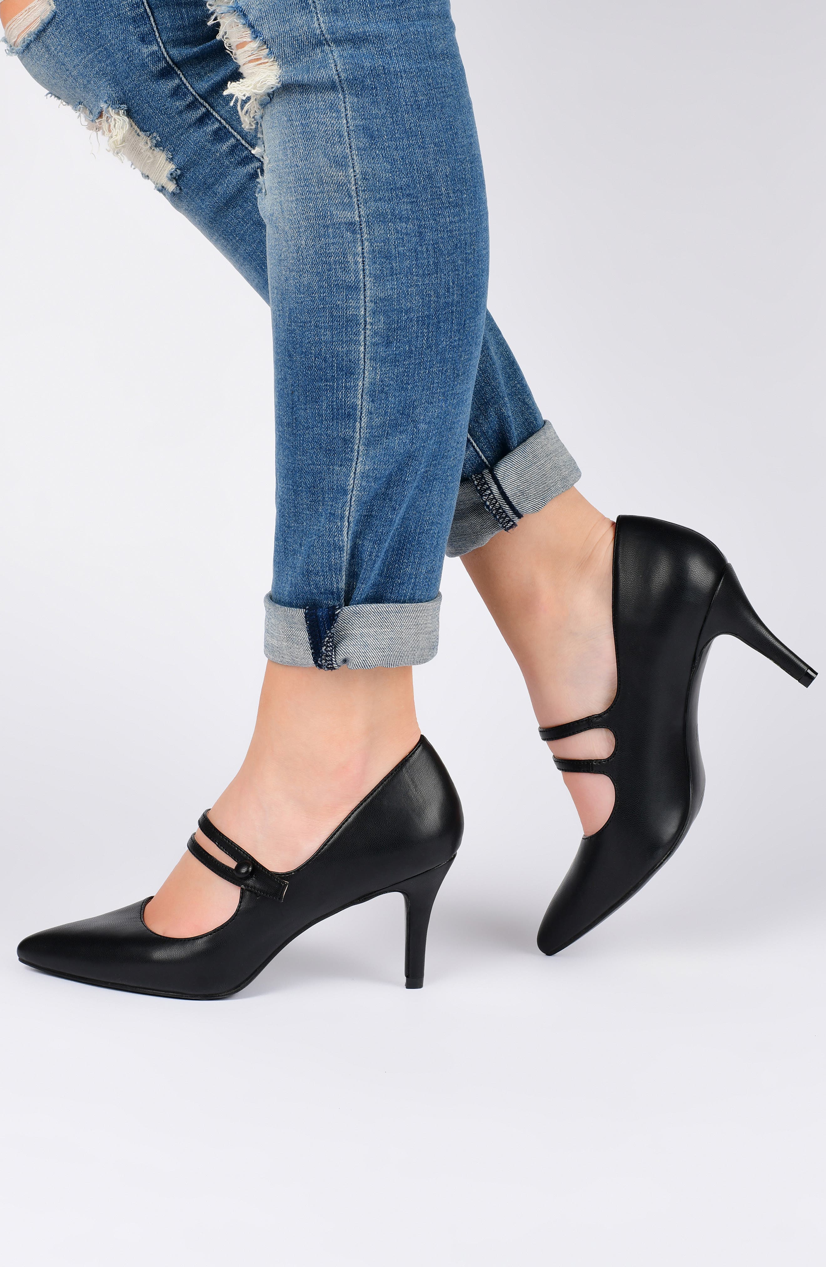 Journee Collection JOURNEE Sidney Pointed Mary Jane Pump, Alternate, color, Black