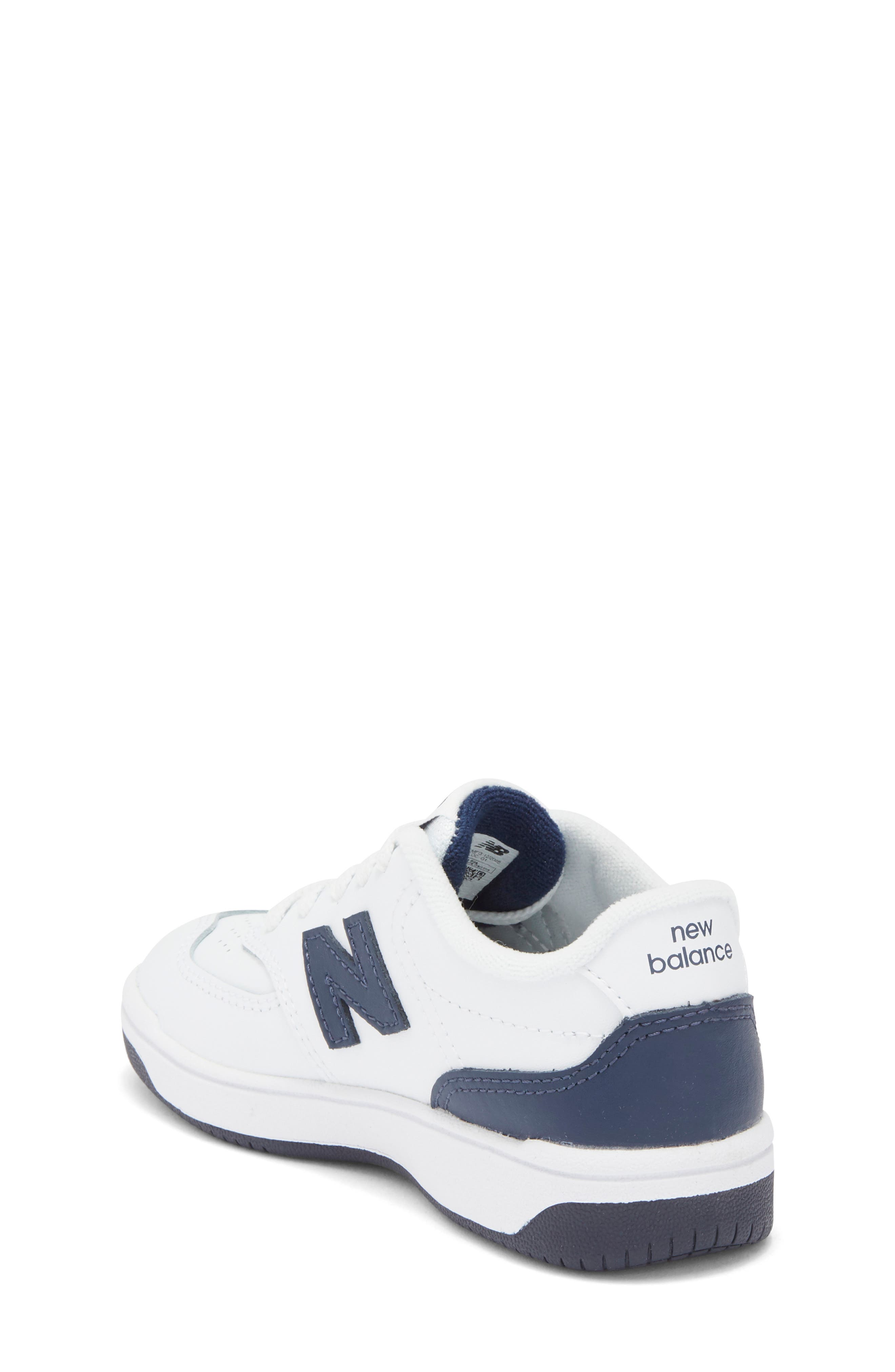 New Balance BB80 Basketball Sneaker, Alternate, color, Nb White/ Nb Navy