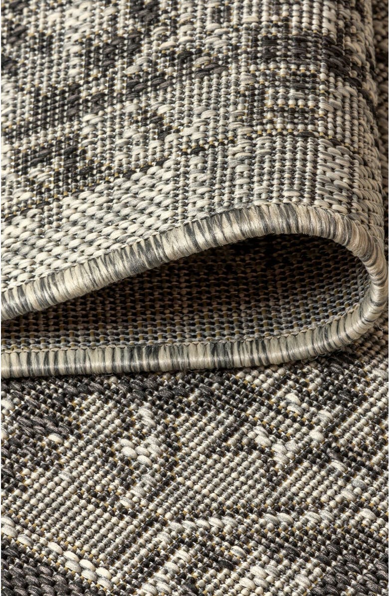 JONATHAN Y Rozetta Boho Medallion Textured Weave Indoor/Outdoor Area Rug, Alternate, color, Gray/Black