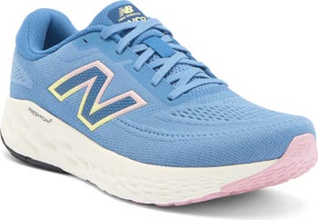 Evoz V3 Running Shoe