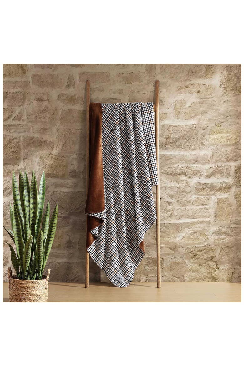 Griffin Plaid Reversible Flannel Throw Blanket, Alternate, color, WHITE/ BROWN/ BLACK MULTI