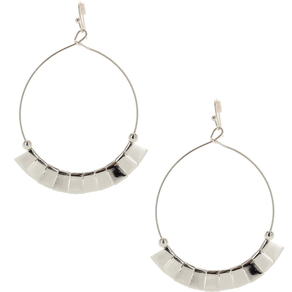 Olivia Welles Kavi Cutout Drop Earrings In Silver