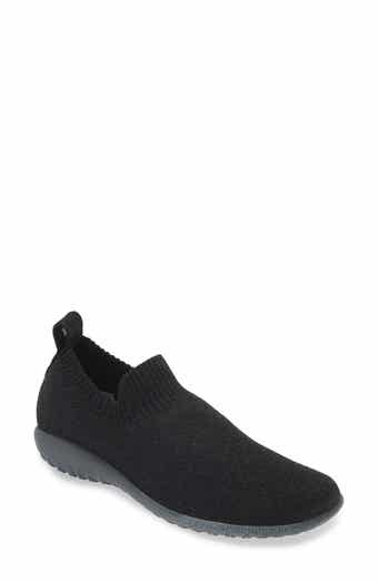 Nuku Slip-On Sneaker
