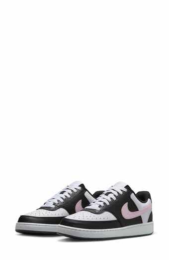 Court Vision Low Sneaker