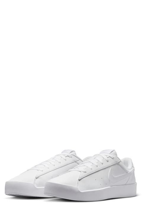 Court Heritage Low Top Sneaker