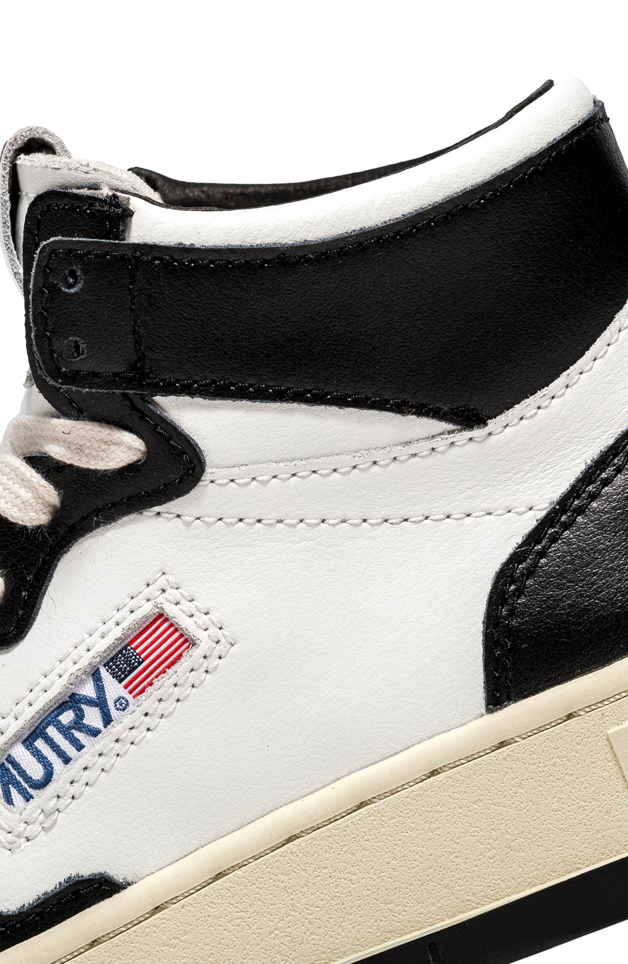 AUTRY Medalist Mid Top Sneaker, Alternate, color, 