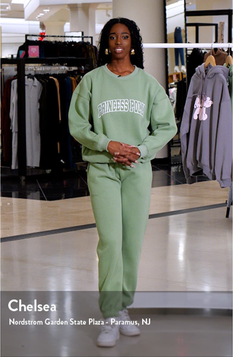 Oversize Logo Sweatshirt, sales video thumbnail