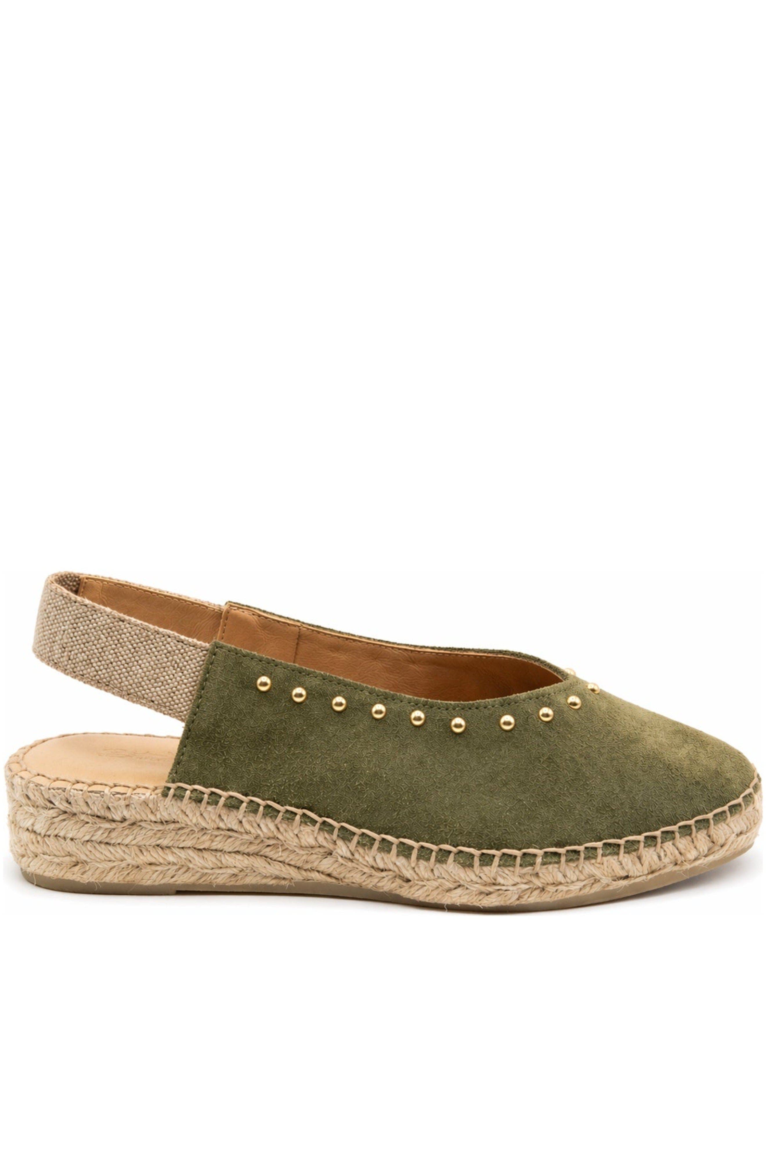  Pale Green