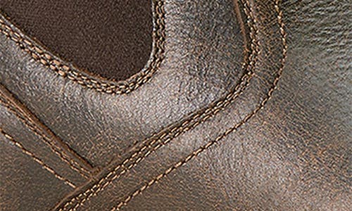Ariat Hybrid Low Boy Chelsea Boot In Brown