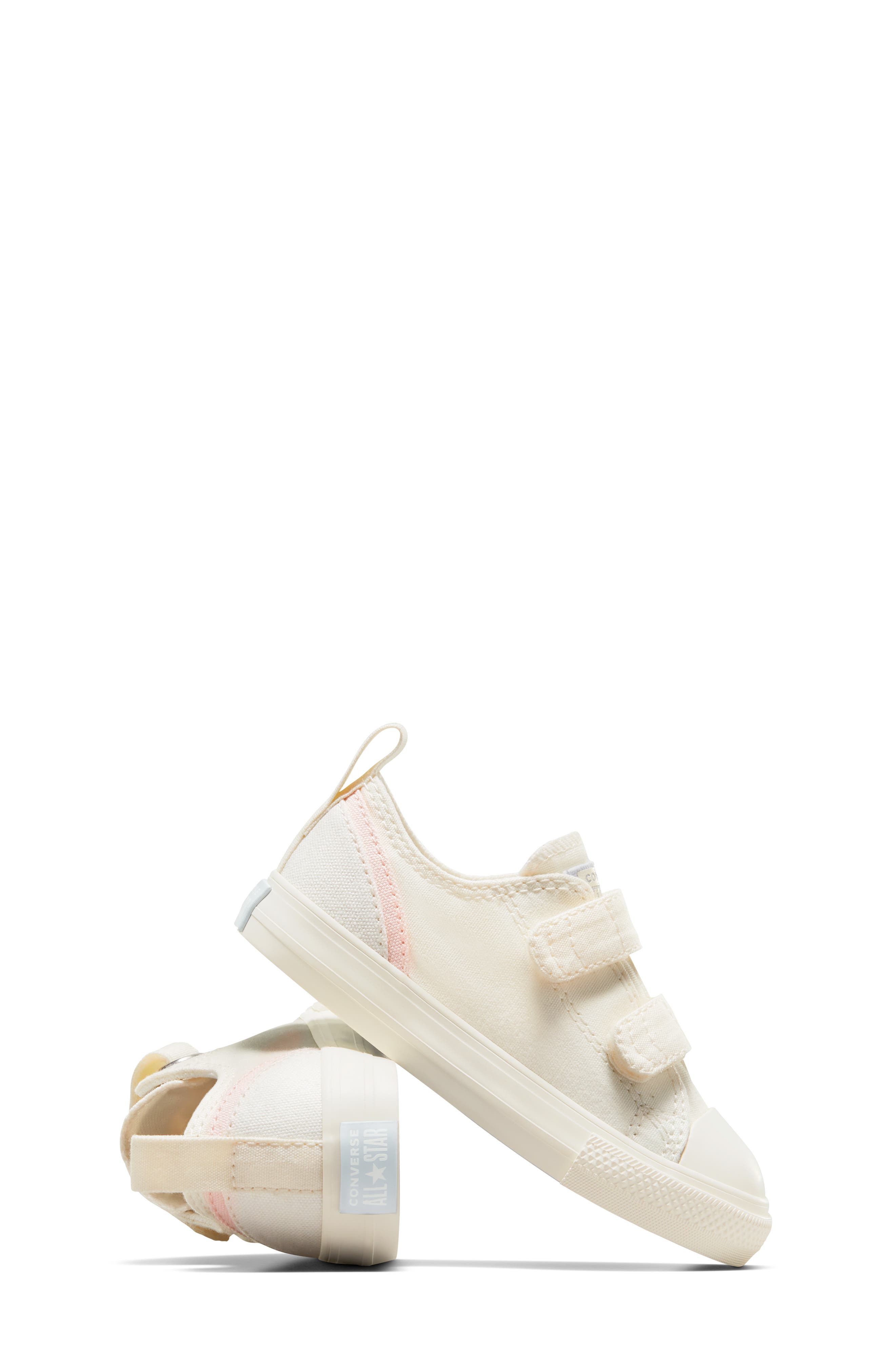 Converse Kids' Chuck Taylor<sup>®</sup> All Star<sup>®</sup> 2V Ox Sneaker, Alternate, color, 