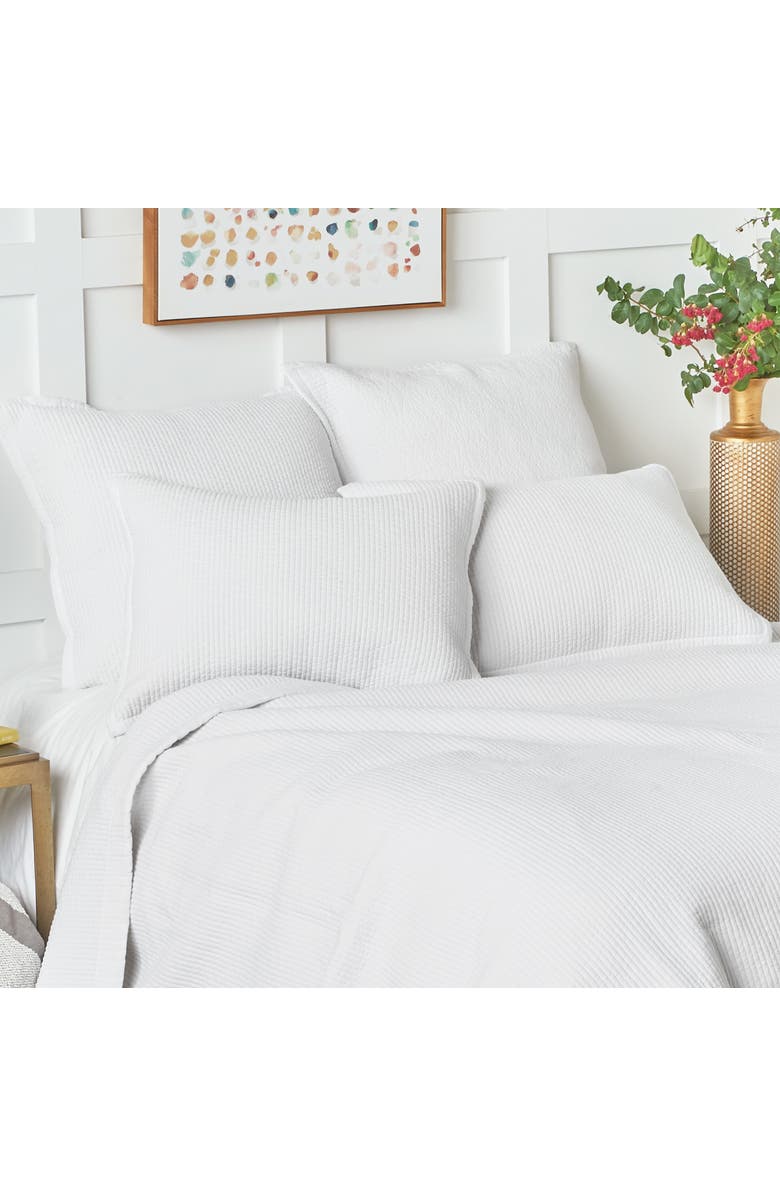 carol & frank Bennett White Quilt, Alternate, color, White