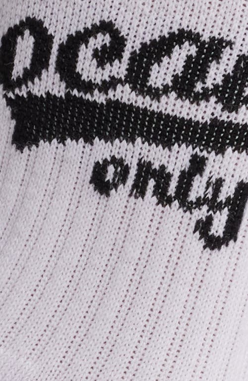 Friday Feelin ' Locals Only Crew Socks In White