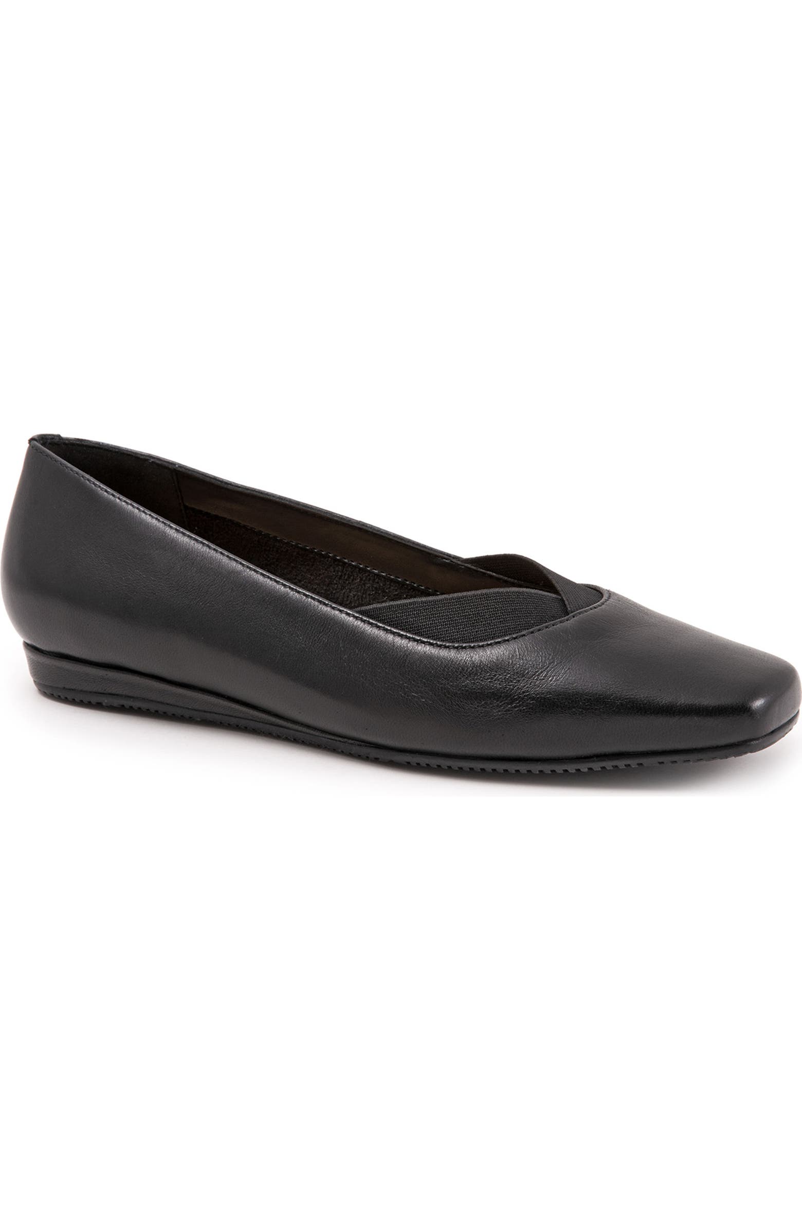 SoftWalk® Vianna Flat (Women) | Nordstromrack