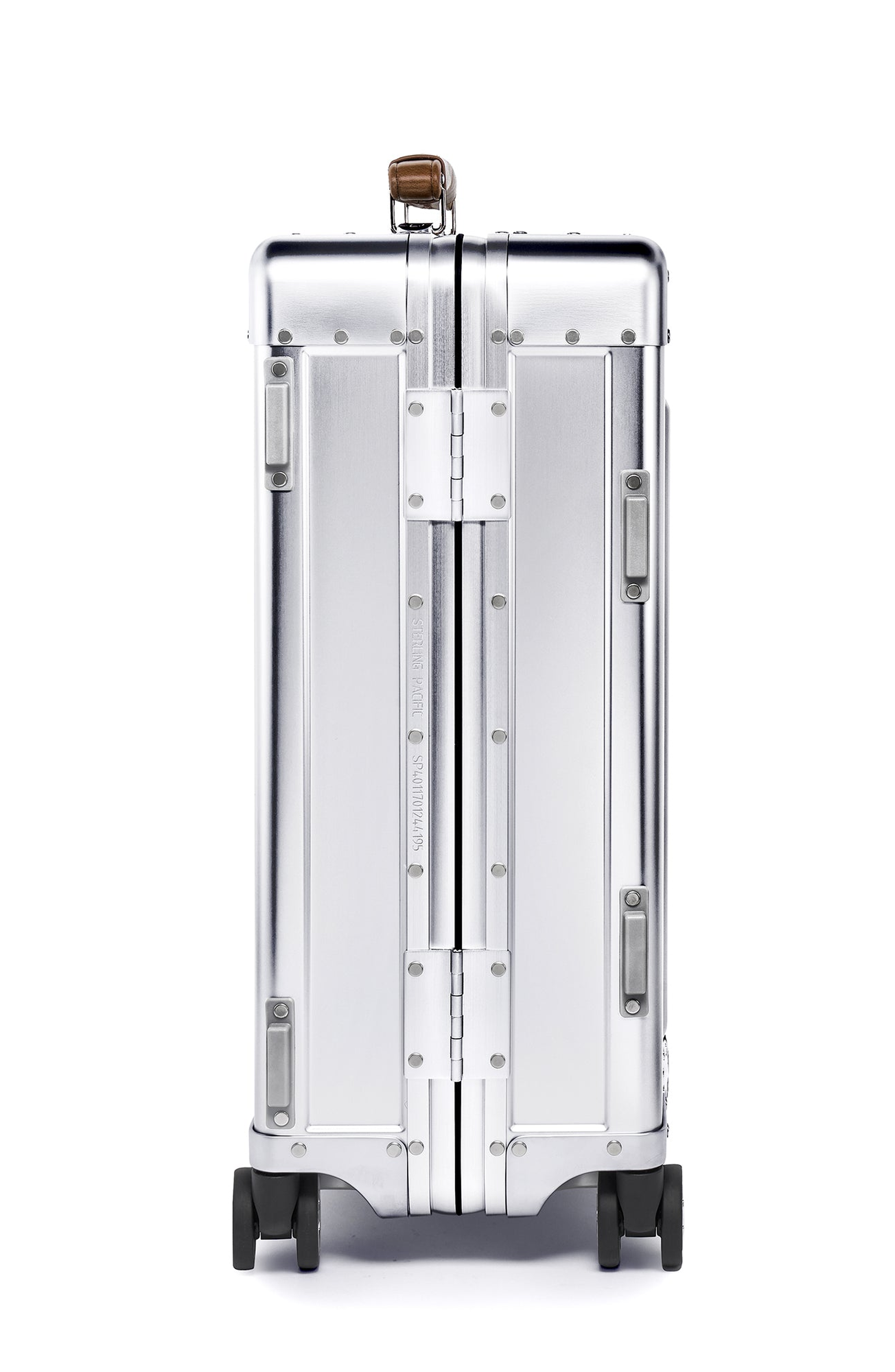 Sterling Pacific 40L Cabin Travel Case, Alternate, color, Silver