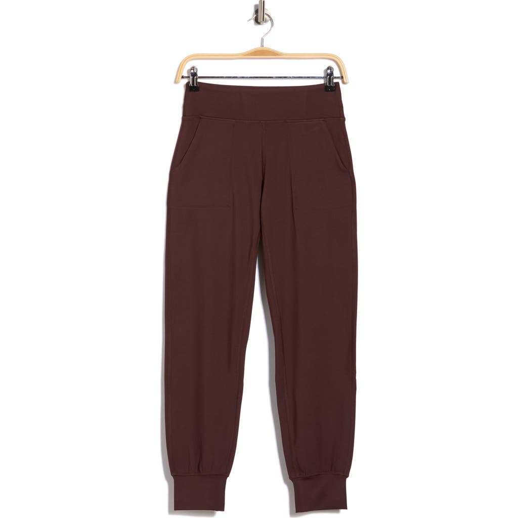Z By Zella Steady 7/8 Pocket Joggers In Brown