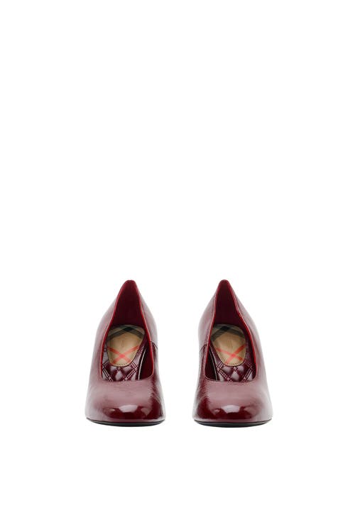 Burberry Scarpins Trinket Patent Leather Block-heel Pumps In Red