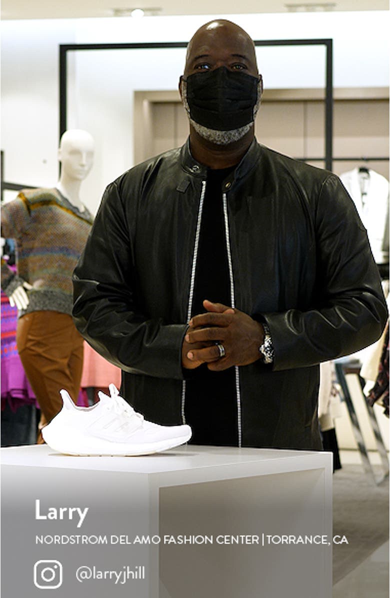 Ultraboost 22 W Running Shoe, sales video thumbnail