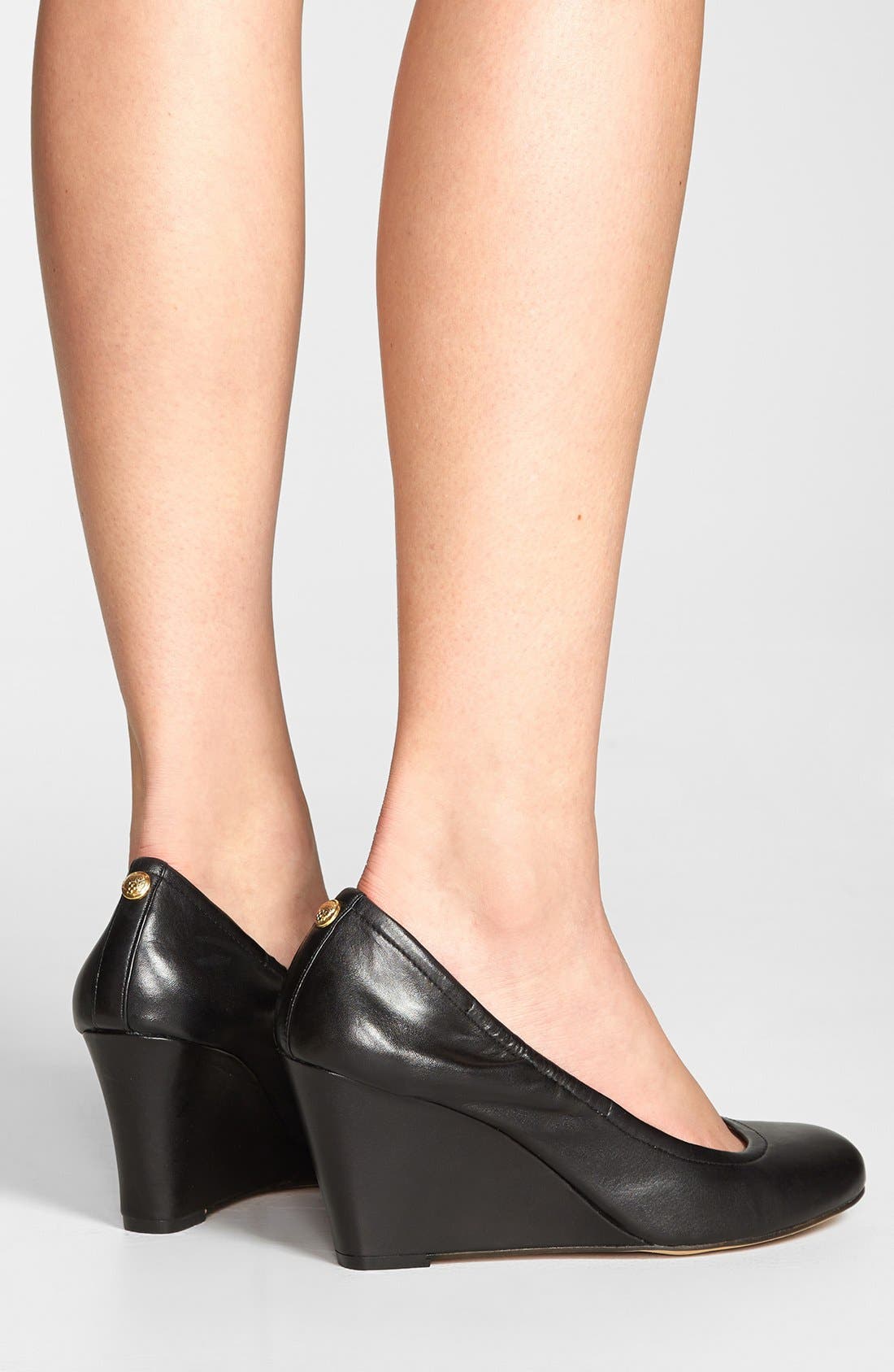 Vince Camuto 'Elmay' Pump, Alternate, color, 