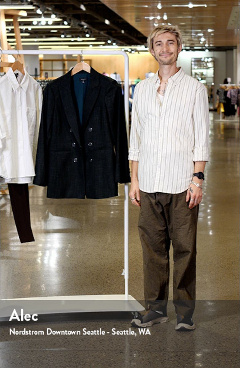 Topper Jacket, sales video thumbnail