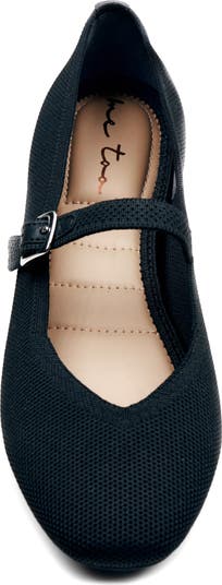 Shelby Mary Jane Flat